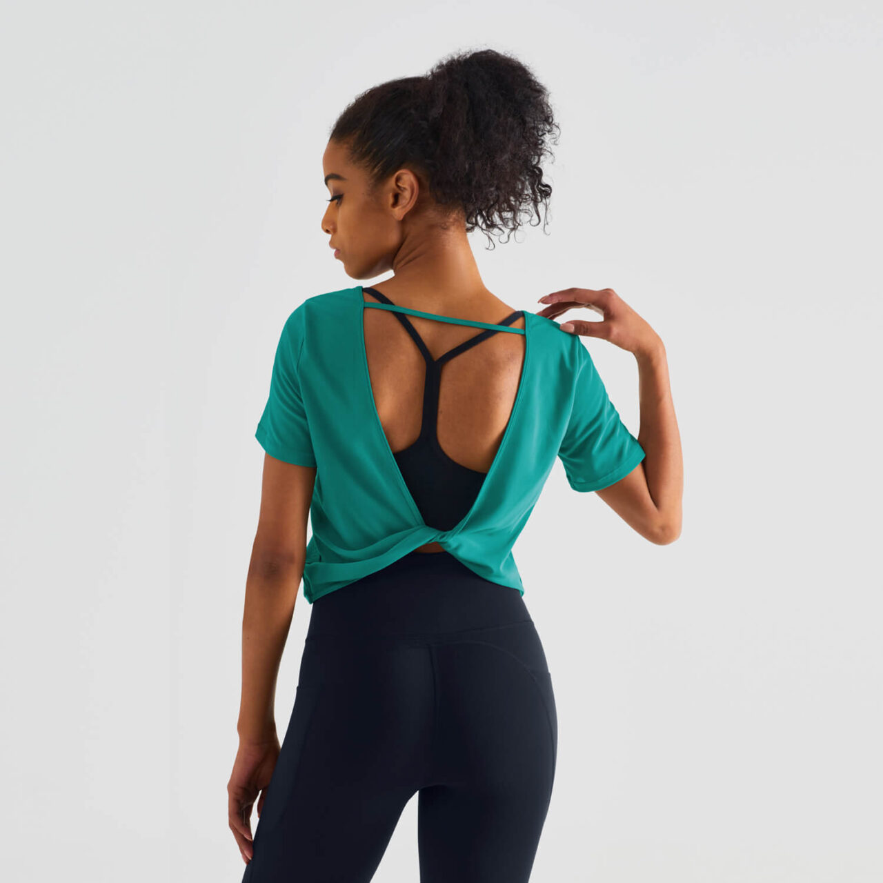 Cooling Mesh Top With Twist Back