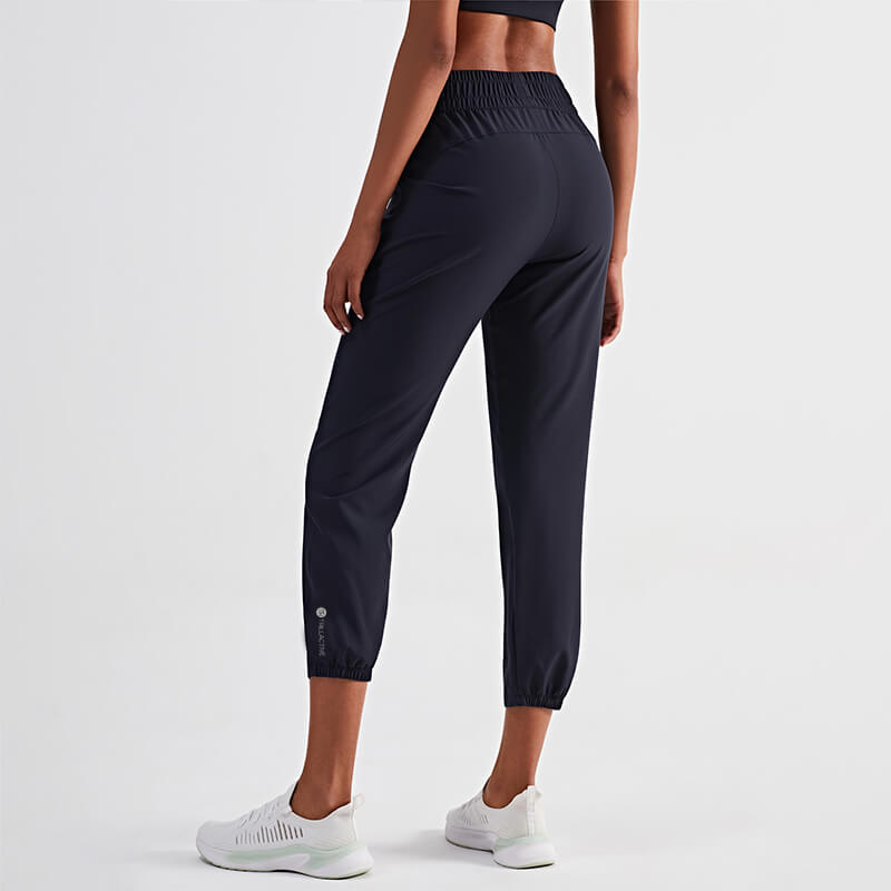 Quick-Drying Lightweight Cropped Joggers - Black