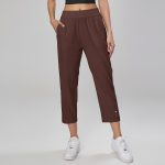 Quick-Dry Lightweight Cropped Joggers with UV-Protection