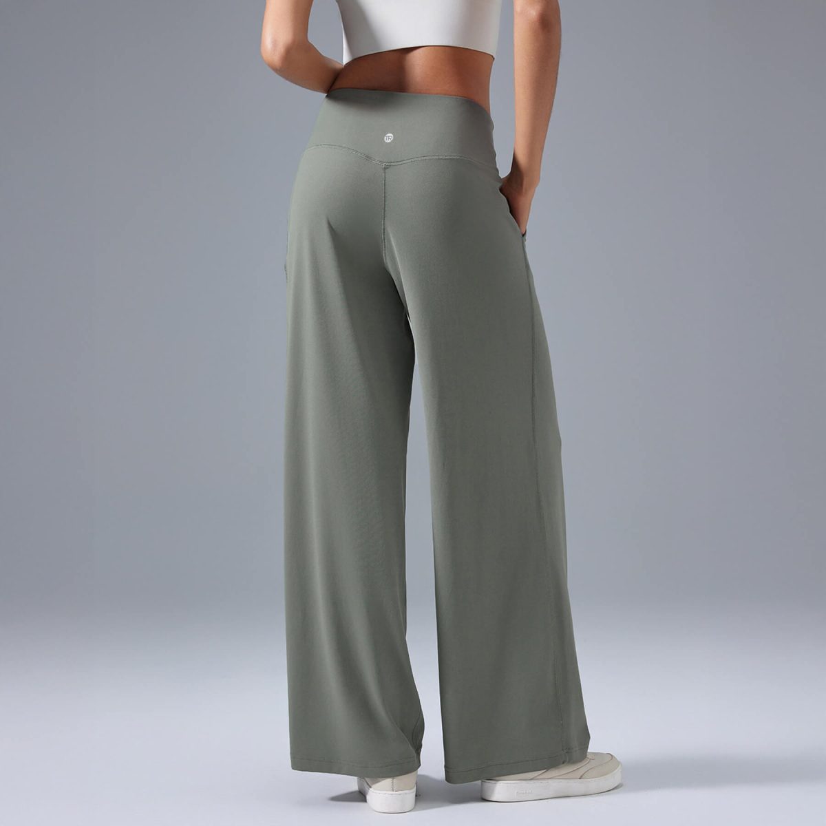 ACTIVEXEC WIDE LEG PANTS V2