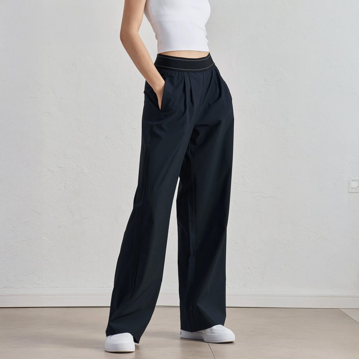 Quick-Dry Straight Cut Trouser