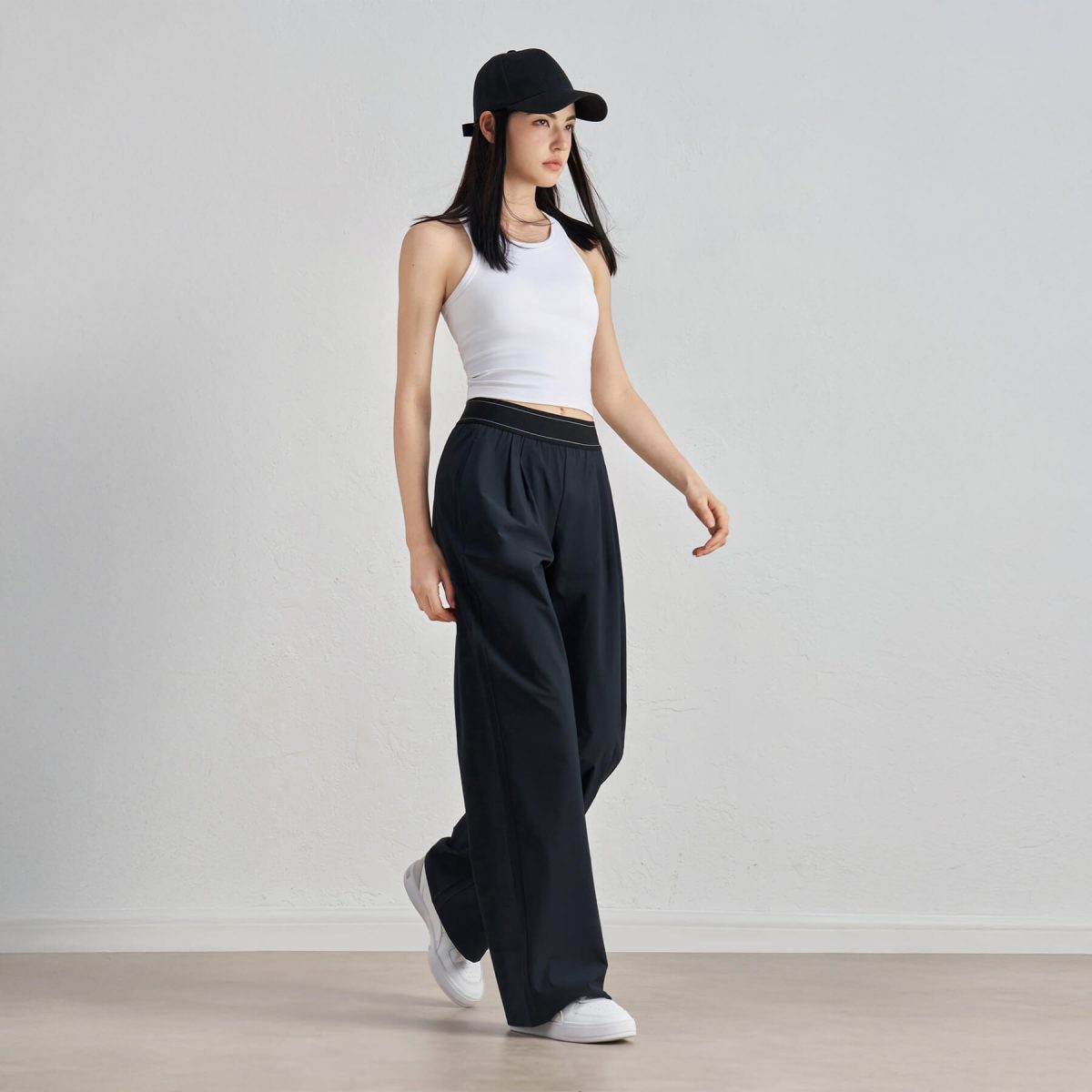 Quick-Dry Straight Cut Trouser