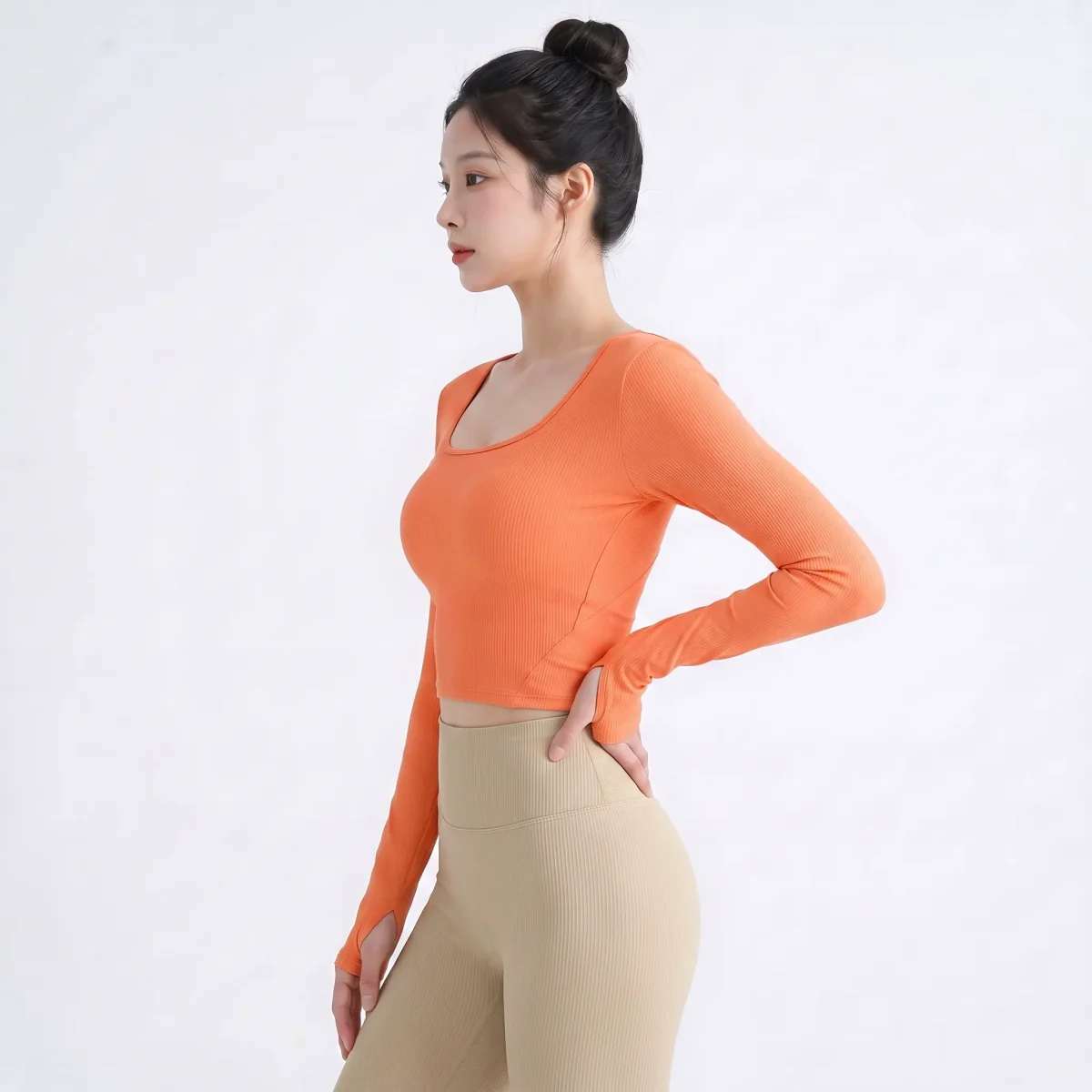 L/S RIB CROP TOP With Built in Bra