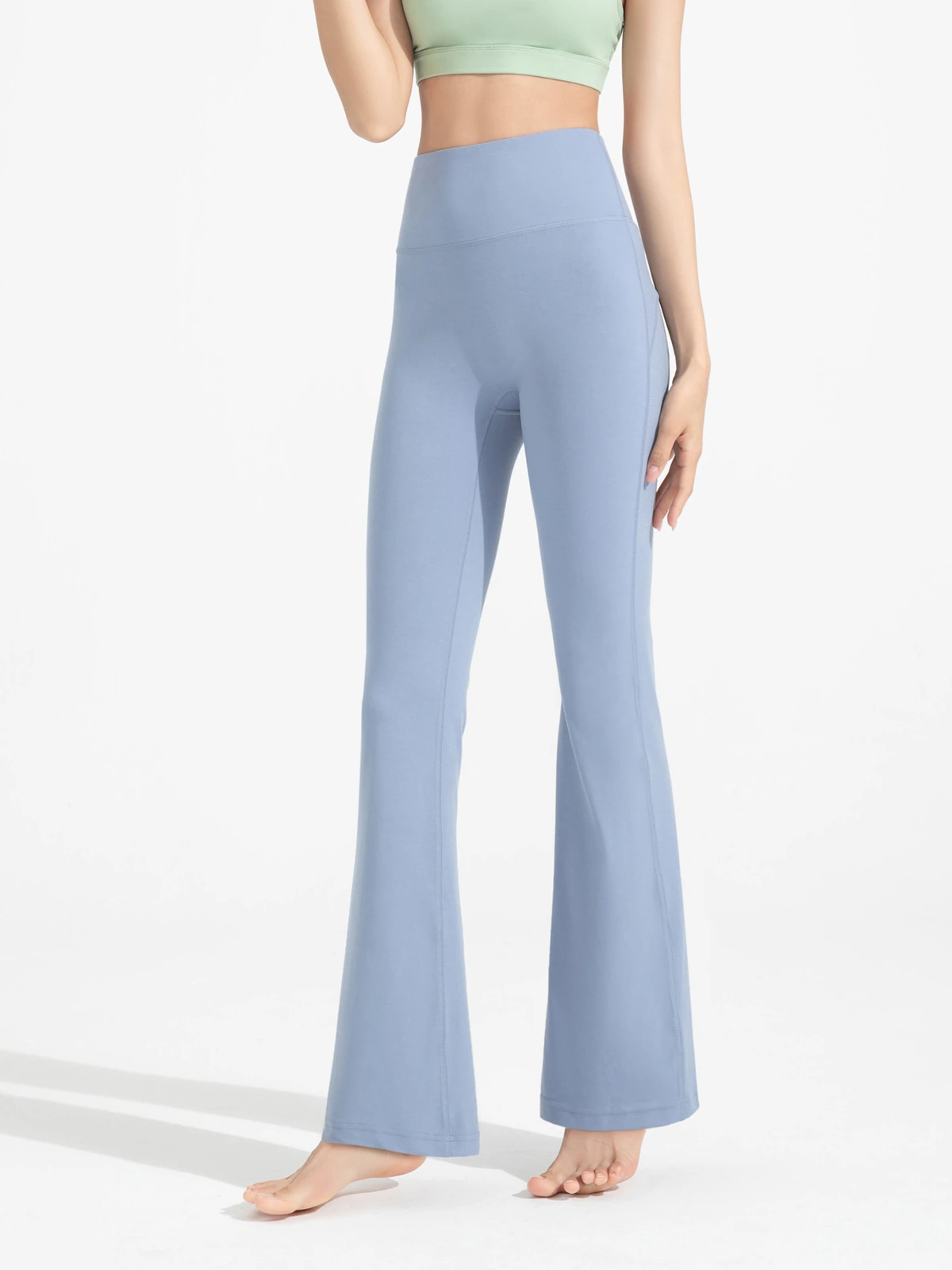 High-Waisted Flared Yoga Pants – Super Stretch Sculpting Workout Trousers